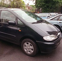 London cabs stick with Ford model